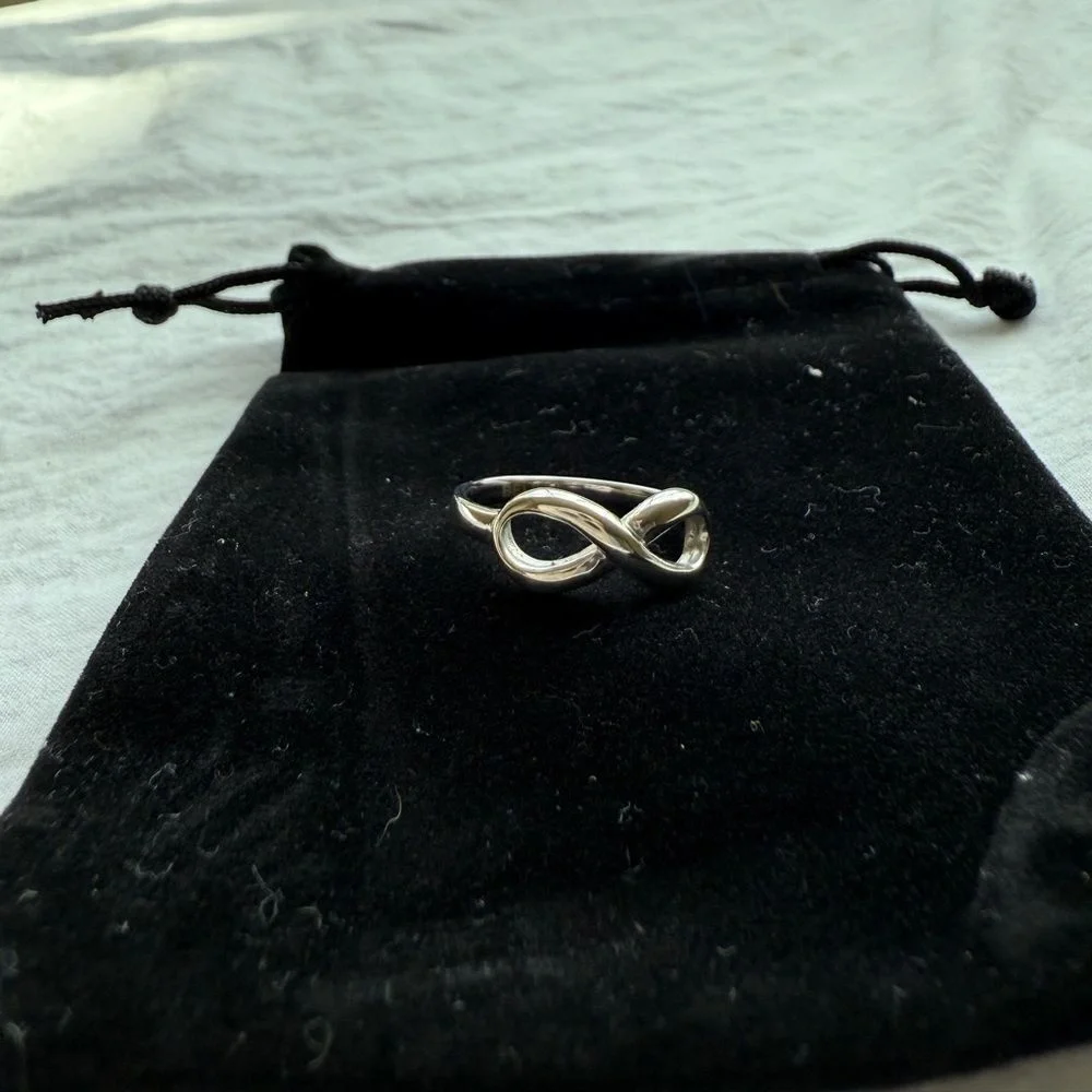 Sterling Silver Size 8 Infinity‎ Ring